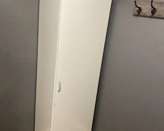 Right Cabinet