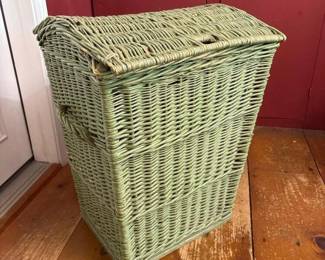 114 greenwickerlaundryhamper