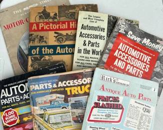 204 lotofvintageautocatalogsmagazines