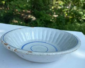 509 antiqueblueandwhiteearthenwareattri