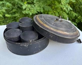 394 vintagetolewarespicesetwith7contai