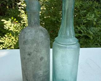 225 antique19thcenturyhandblownaquagla