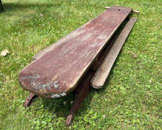 539 vintagetoboggansnowsled