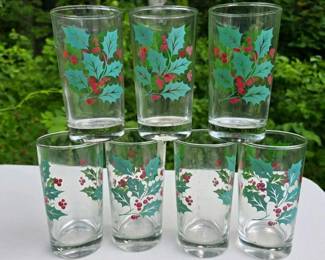 140 hollyberrychristmastumblers