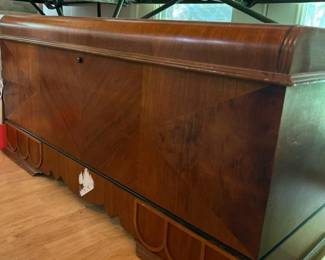 303 cavaliercrcedarhopechest