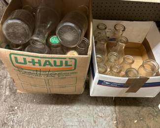 101 lotofvintagedairyglassmilkbottles