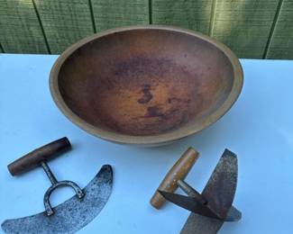 061 vintagewoodenbowlandchoppers