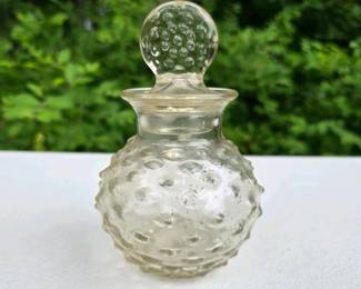 128 vintagefentonhobnailclearglassperfu