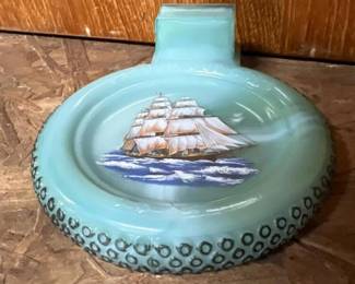 181 vintagejadeiteglassdashmountedcuph