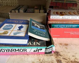 531 assortedhardandsoftcoverbooklot