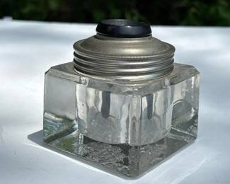 316 antiqueglassinkwell