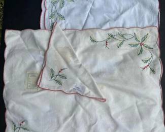 469 handmadeembroideredcottonchristmasli