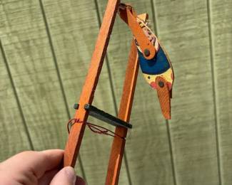 083 vintagewoodenclimbingclowntoy