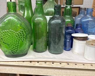 107 vintageglassbottlecollection