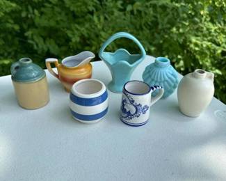458 vintageminiaturepotteryandporcelain