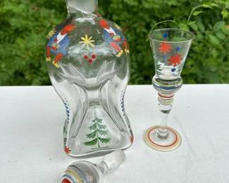 193 vintagehandpaintedglassdecantercord