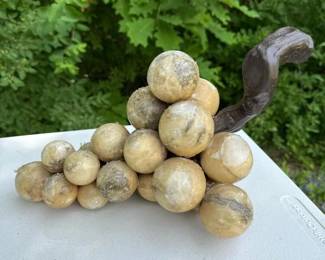 004 vintagestonegrapeclustersculpture