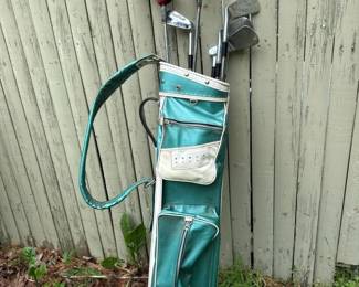 201 chandlerharpervintagegolfclubsetwi