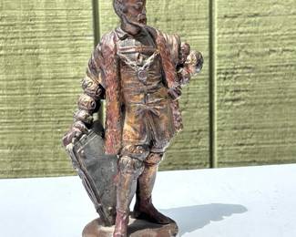 088 vintagecastmetalmanwithbookfigurin
