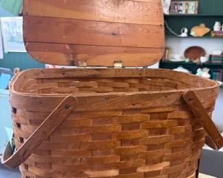 Picnic basket