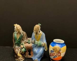 Antique Chinese Mudmen Figurine Hand Painted Japanese Mini Vase