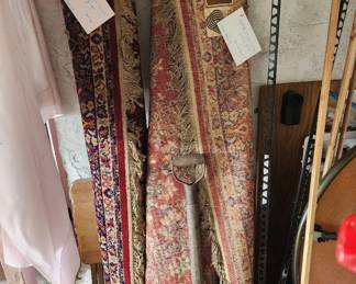 Wool rugs (5' 7" x 8' 9")