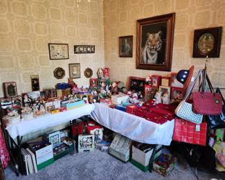 Lots of nice Christmas decor, purses, artwork, and more