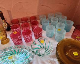 Satin opalescent glass tumblers