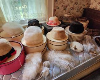 Vintage hats and fur accessories