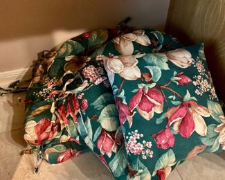 Magnolia Print Seat Cushions 