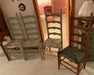 Ladder Back Rush Seats Chairs (Set of 4)