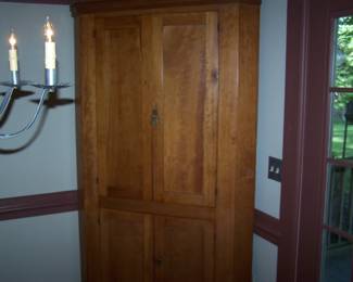 BLIND-DOOR CHERRY CORNER CABINET