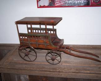 OLD TOY WAGON