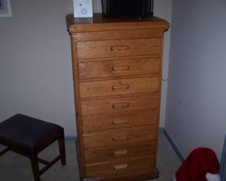 ANTIQUE OAK 8-DRAWER CABINET FROM DRY GOODS STORE