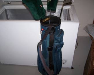 GOLF BAG & CLUBS