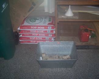 BAGS OF TOP SOIL & GALVANIZED TUB