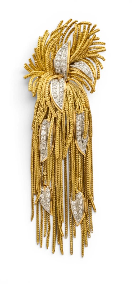Lot 1 France 18k Gold Tassel Brooch, Diamonds 1940, 43.8 grams 1 PC