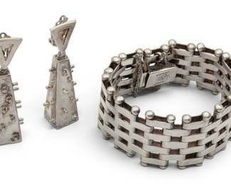 Lot 72 Taxco Mexico Sterling Silver Bracelet and Earrings L 7" 115 grams