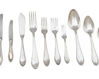 Lot 89 800 Silver Dinner and Luncheon Flatware 170.23 t oz 154 PCS