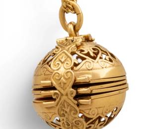 Lot 52 18kt Yellow Gold Accordion Orb Locket with 14kt Yellow Gold Chain, Dia. 18.5mm 18 grams
