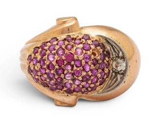 Lot 6 Ruby and Gold Ring Size 5 3/4 1950, 11.9 grams 1 PC