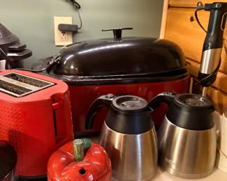 Electric roaster oven, toaster, and thermal carafes