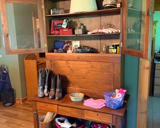Antique oak hall tree bench with mirror and hooks