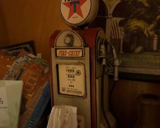 Texaco gas pump replica, side view