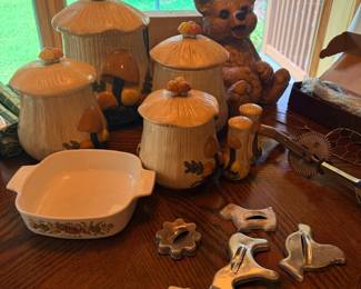 Vintage teddy bear canister set and cookie cutters