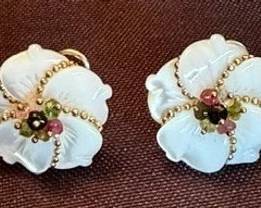 14K YG Lovely Pair Of MOP Earrings W/ Gemstone