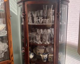 More crystal and Dutch pottery