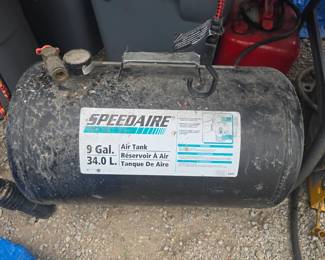 Speedaire 9 gal air tank