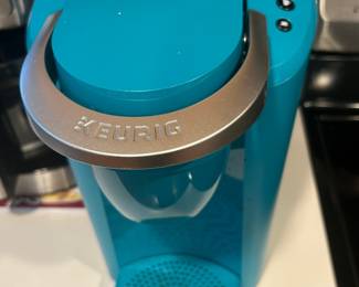Keurig K-Mini Coffee Maker - Turquoise - Compact and stylish Keurig K-Mini coffee maker in turquoise color. Perfect for brewing single cups of coffee.