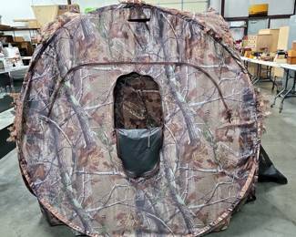 Ameristep Multi Season Doghouse Blind, Features Realtree AP Camouflage, 3 Windows With One-Way See Through Mesh Windows, Total Of 7 Shooting Portals, Approx 60" x 60" x 66"